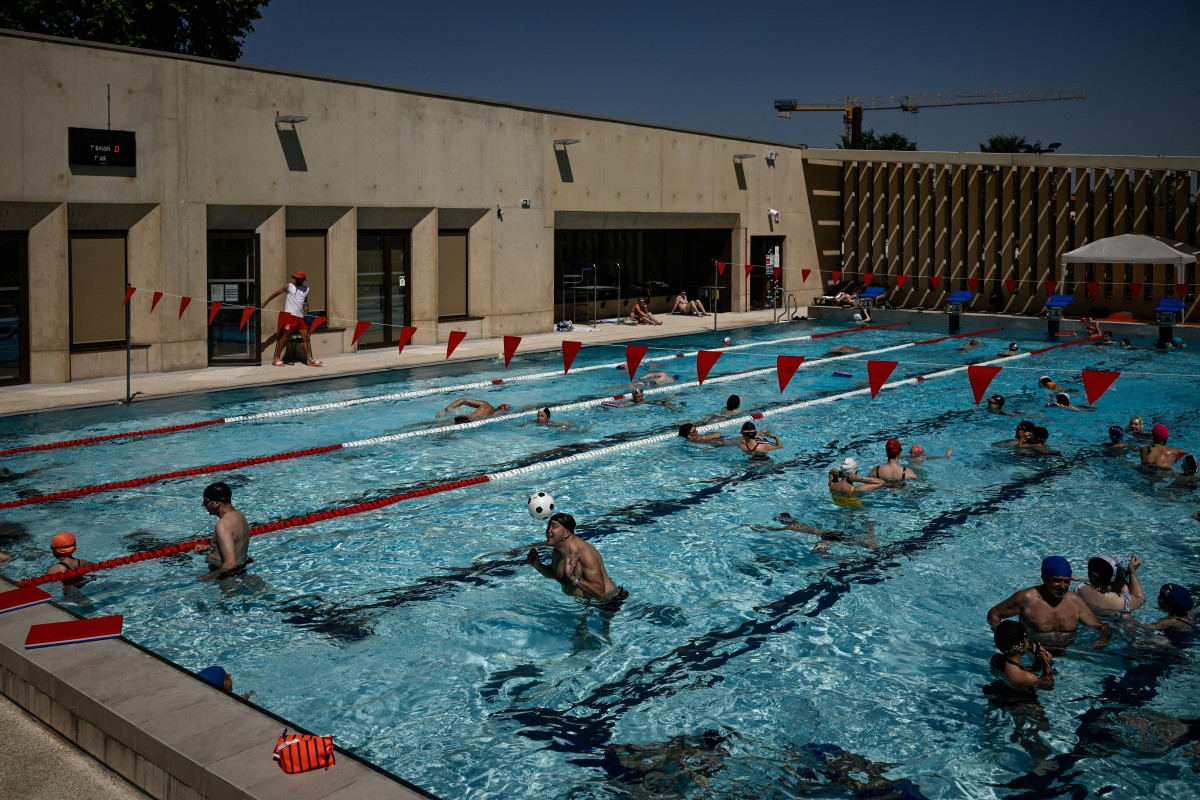 Canicule : un maire peut-il réserver l’accès à une piscine aux seuls habitants de la commune ?